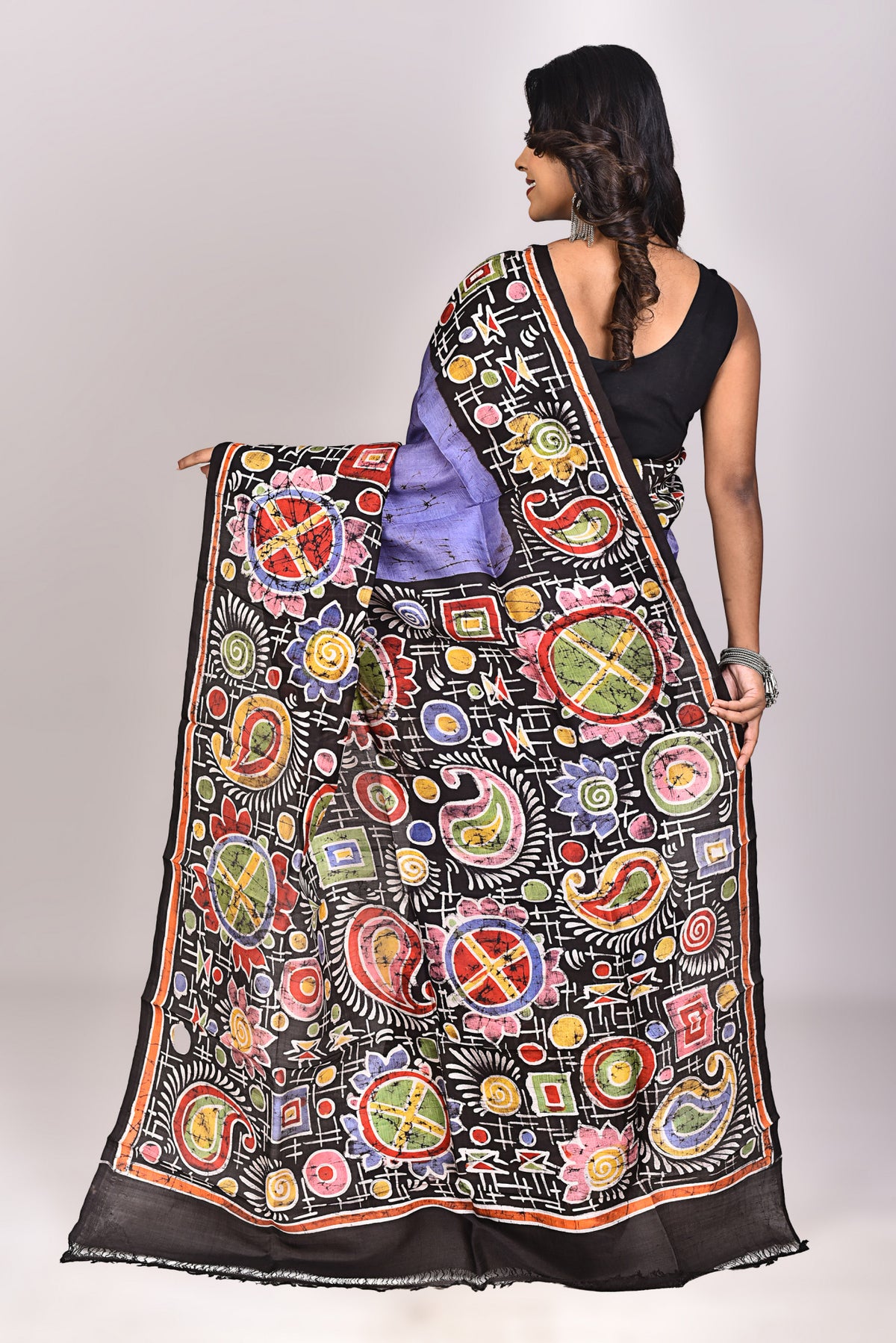 Women's Batik Silk Saree With Blouse Piece