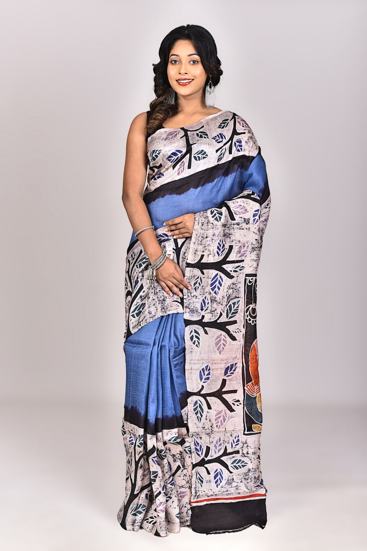 Women's Batik Silk Saree With Blouse Piece