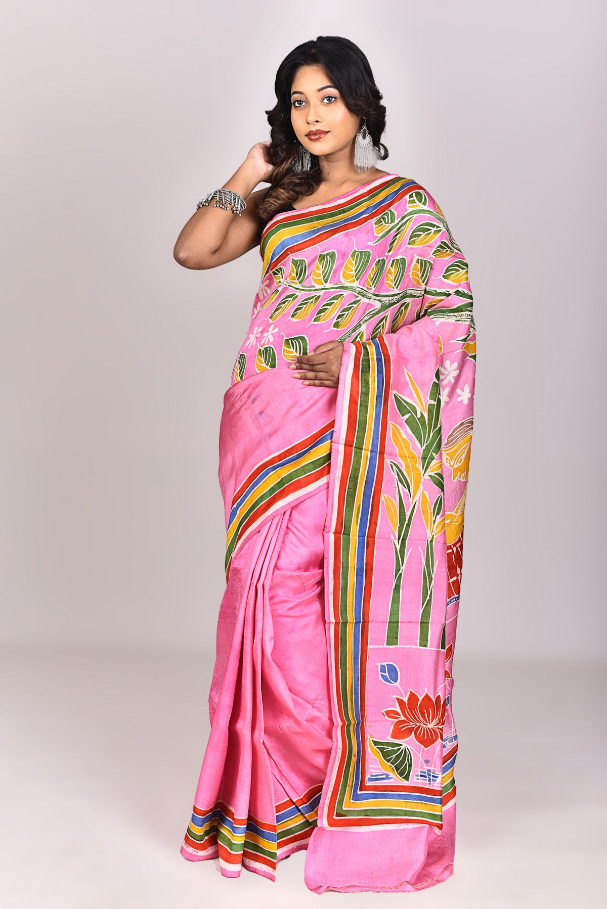 Women's Batik Silk Saree With Blouse Piece
