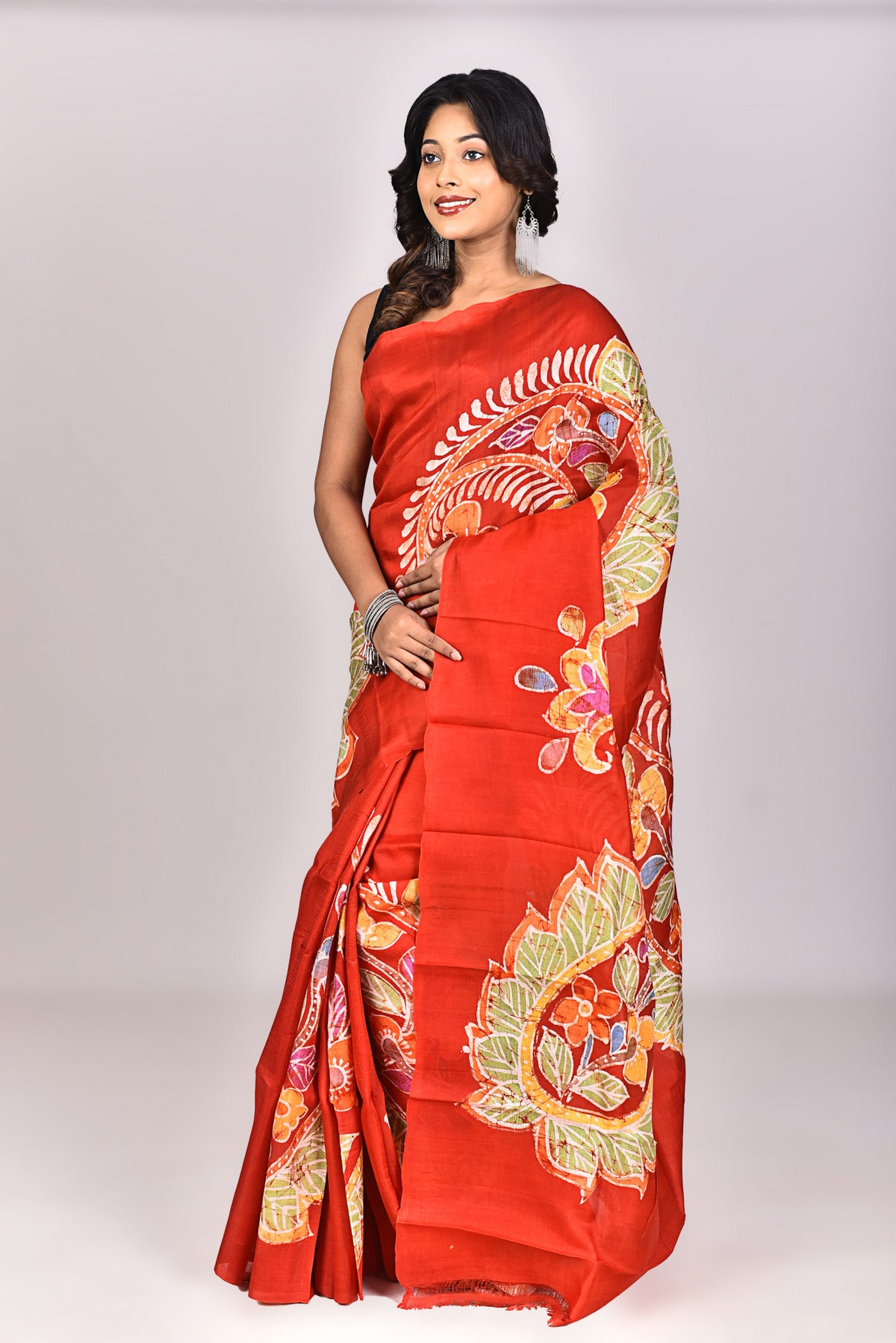 Women's Batik Silk Saree With Blouse Piece