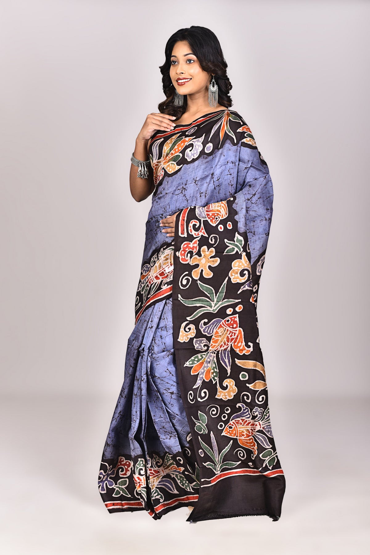Women's Batik Silk Saree With Blouse Piece