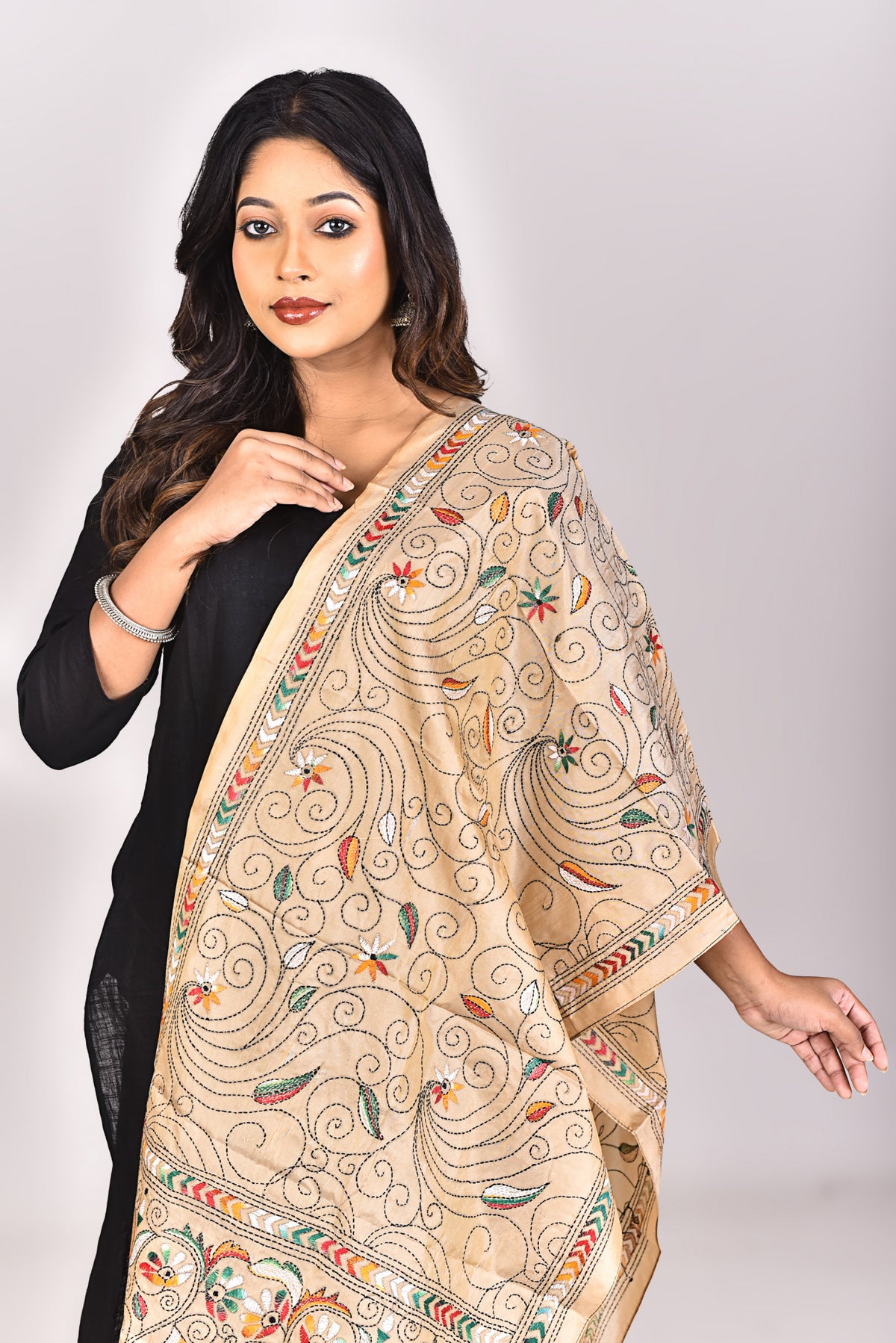 Women's Blended Silk Kantha Dupatta