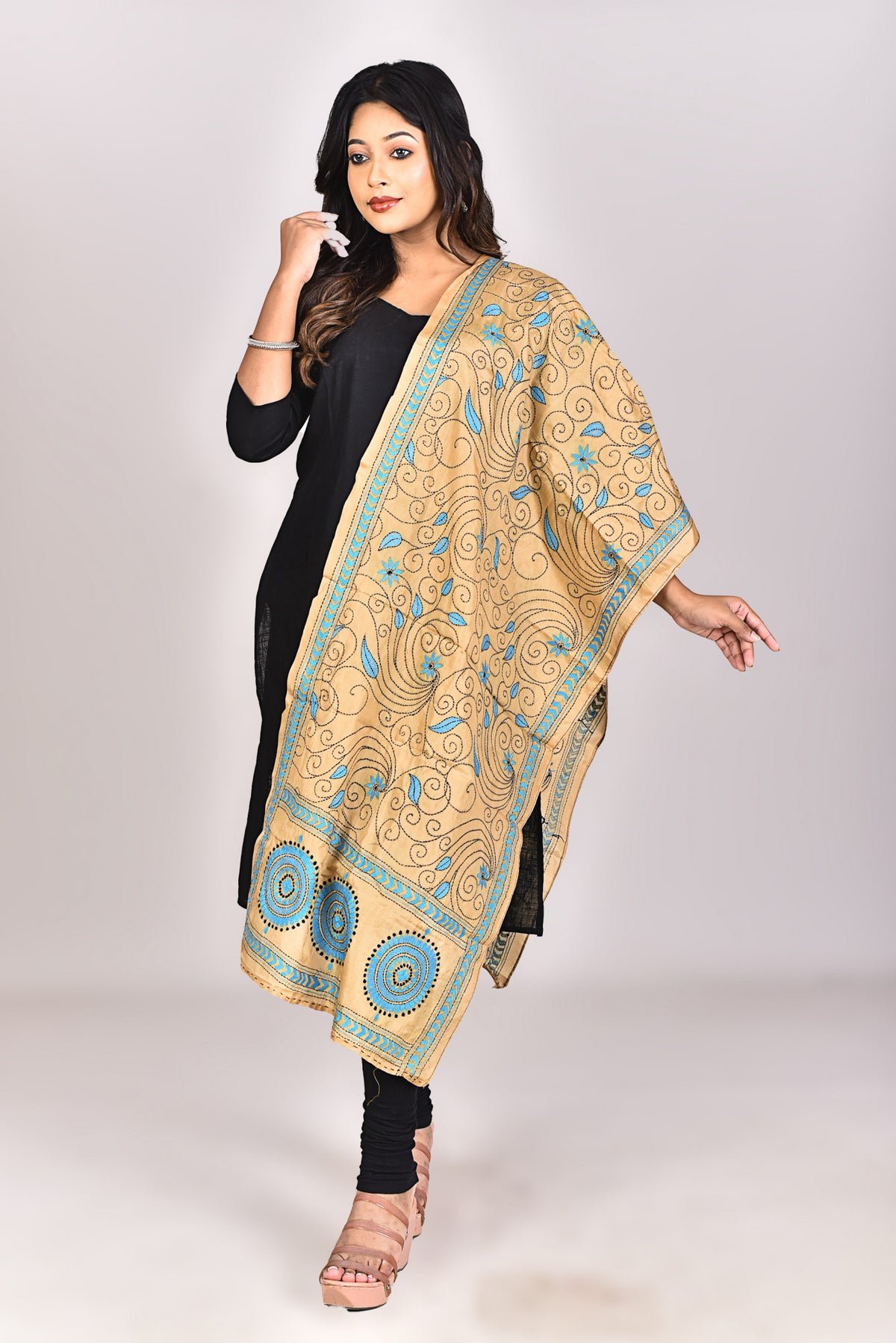 Women's Blended Silk Kantha Dupatta