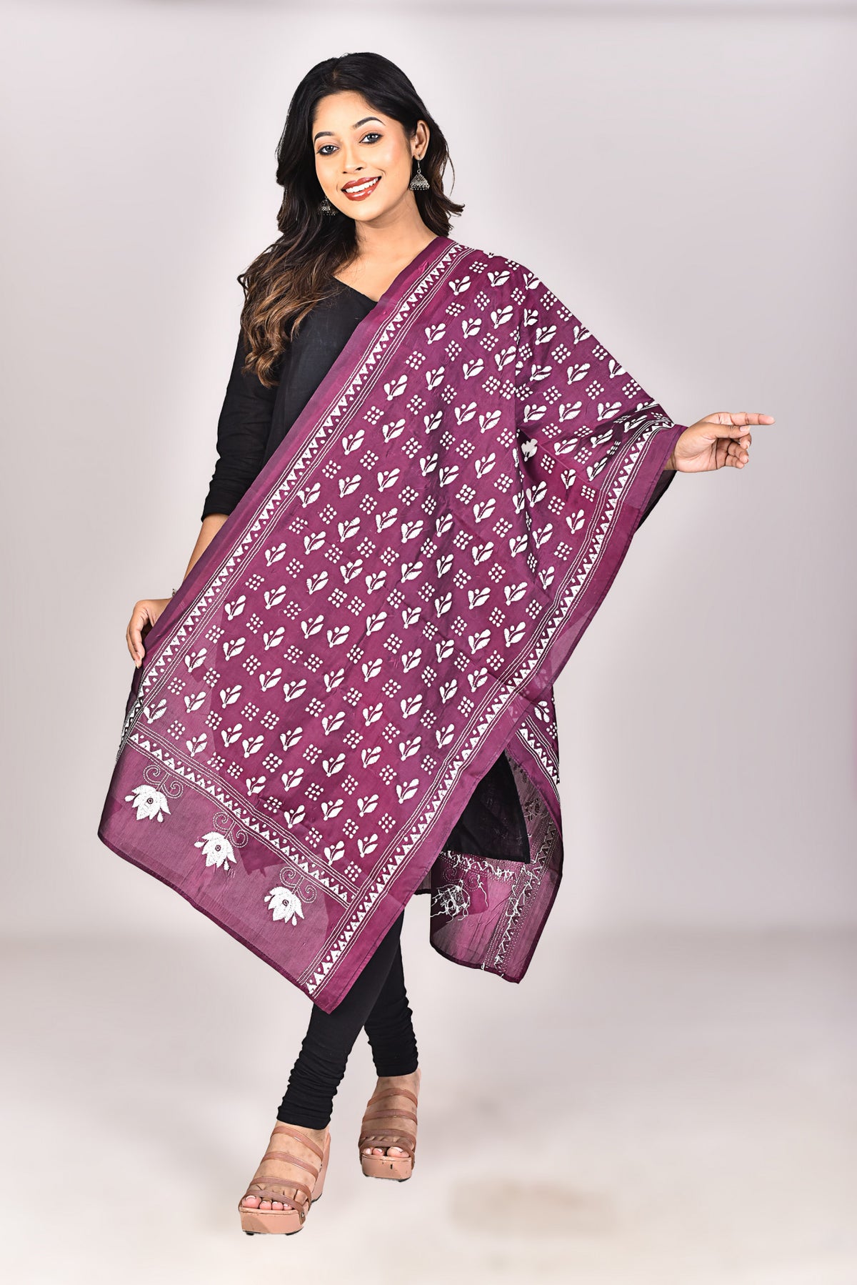 Women's Blended Silk Kantha Dupatta