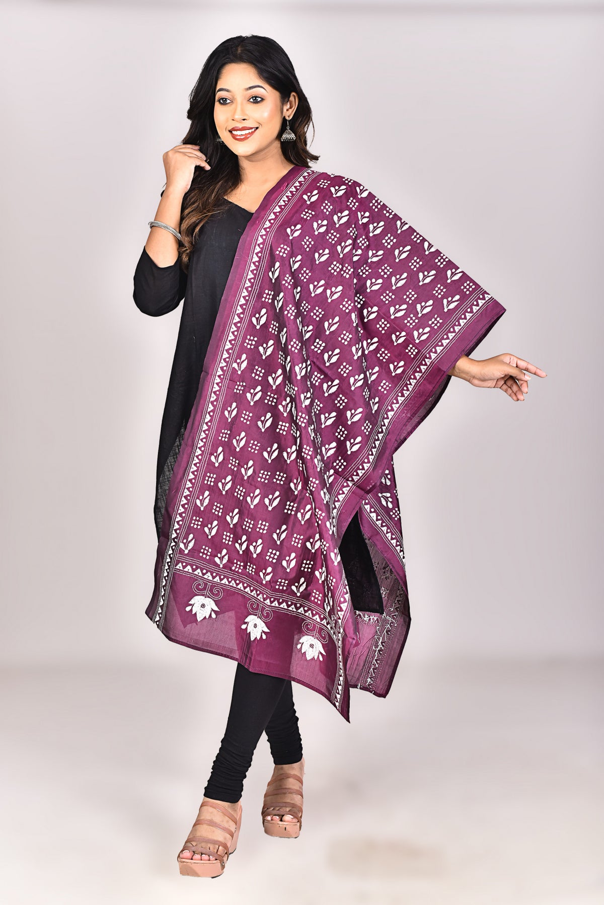 Women's Blended Silk Kantha Dupatta