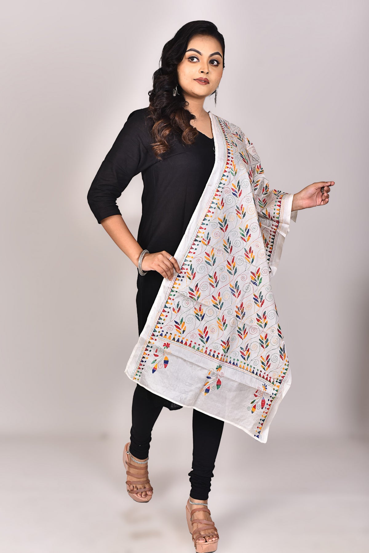 Women's Blended Silk Kantha Dupatta