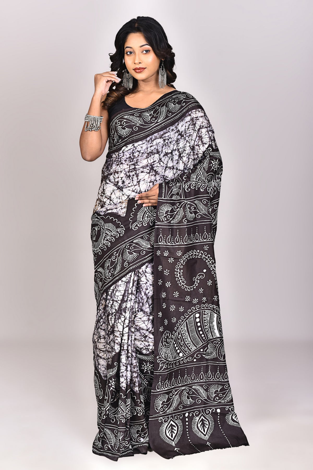 Women's Katan Silk Batik Saree With Blouse Piece