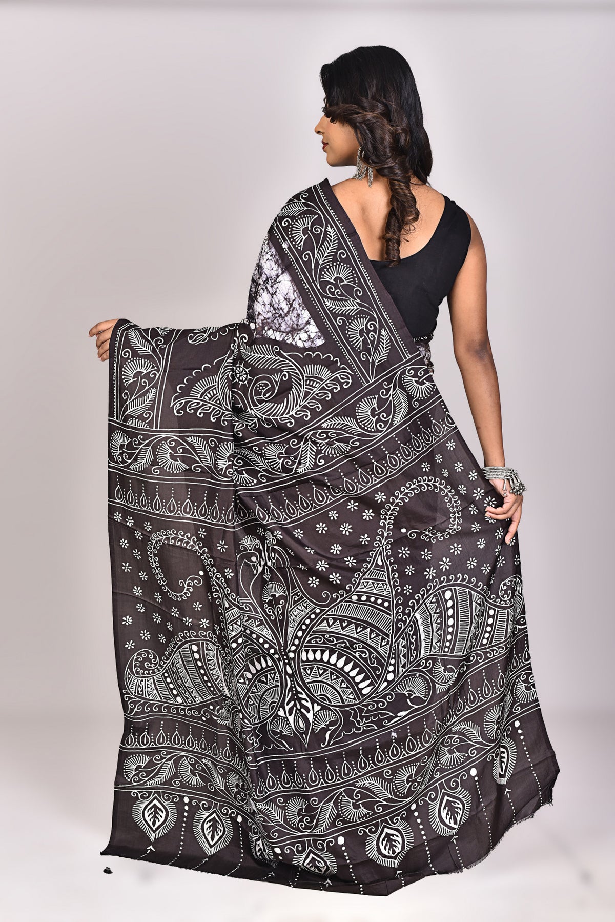 Women's Katan Silk Batik Saree With Blouse Piece