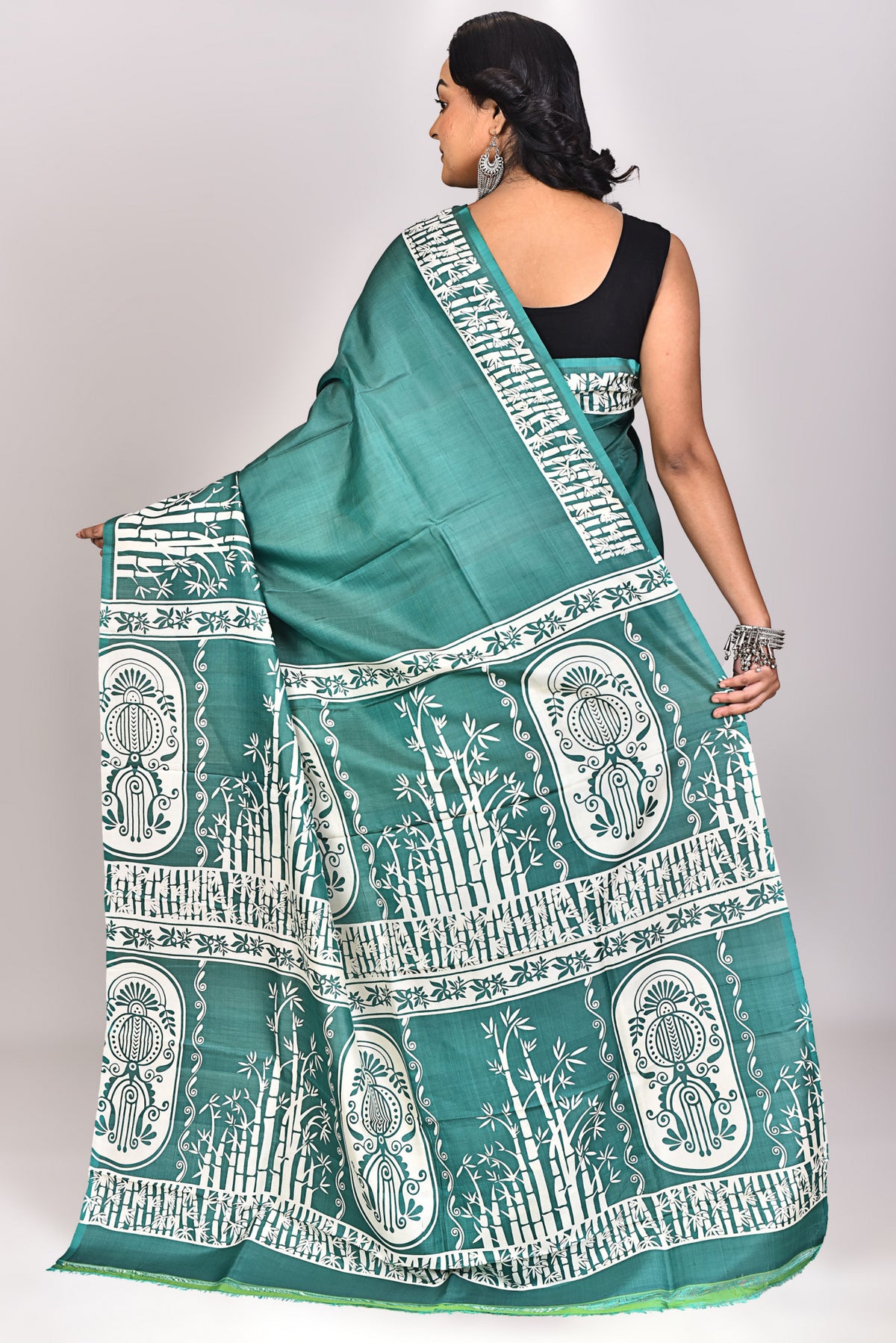 Women's Katan Silk Block Saree With Blouse Piece