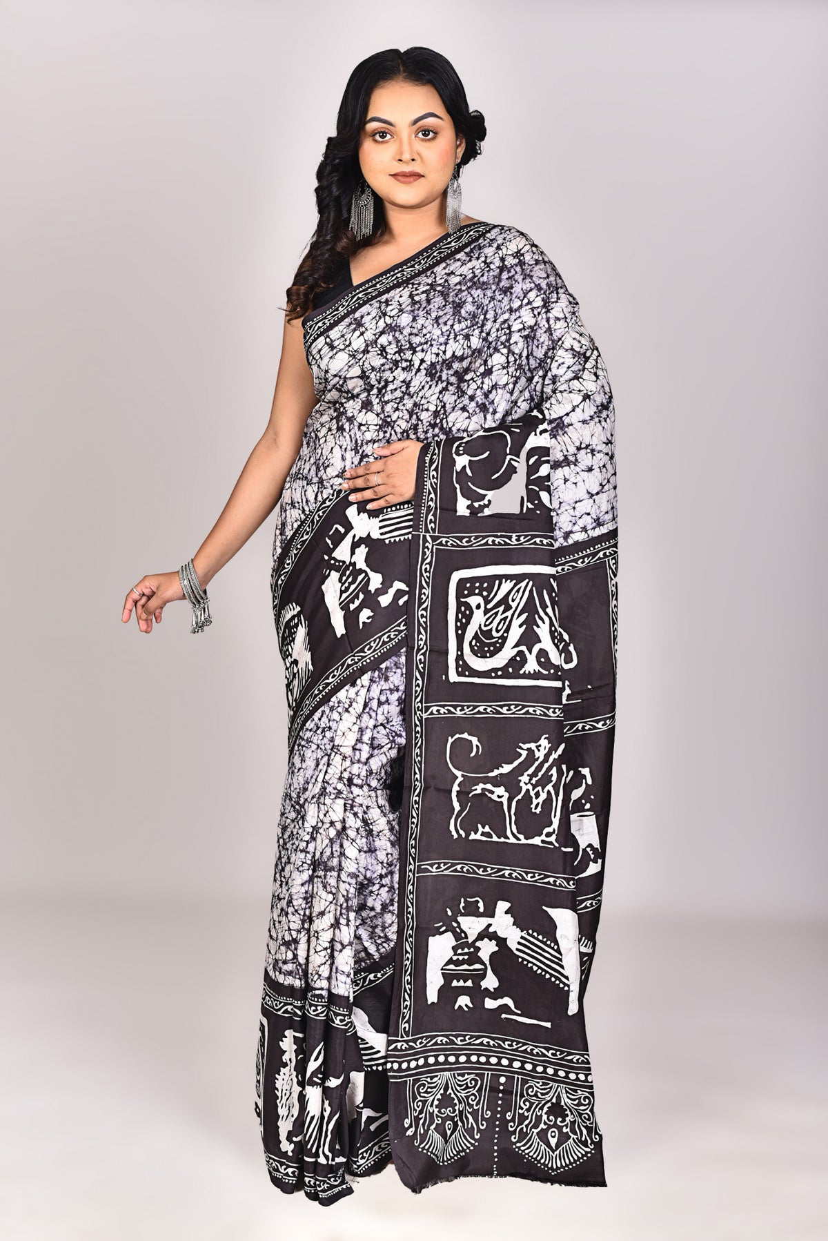 Women's Katan Silk Handbatik Saree With Blouse Piece