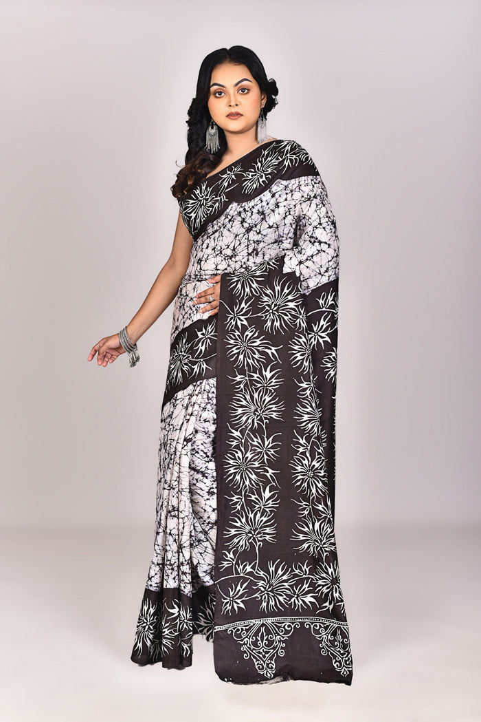 Women's Katan Silk Handbatik Saree With Blouse Piece