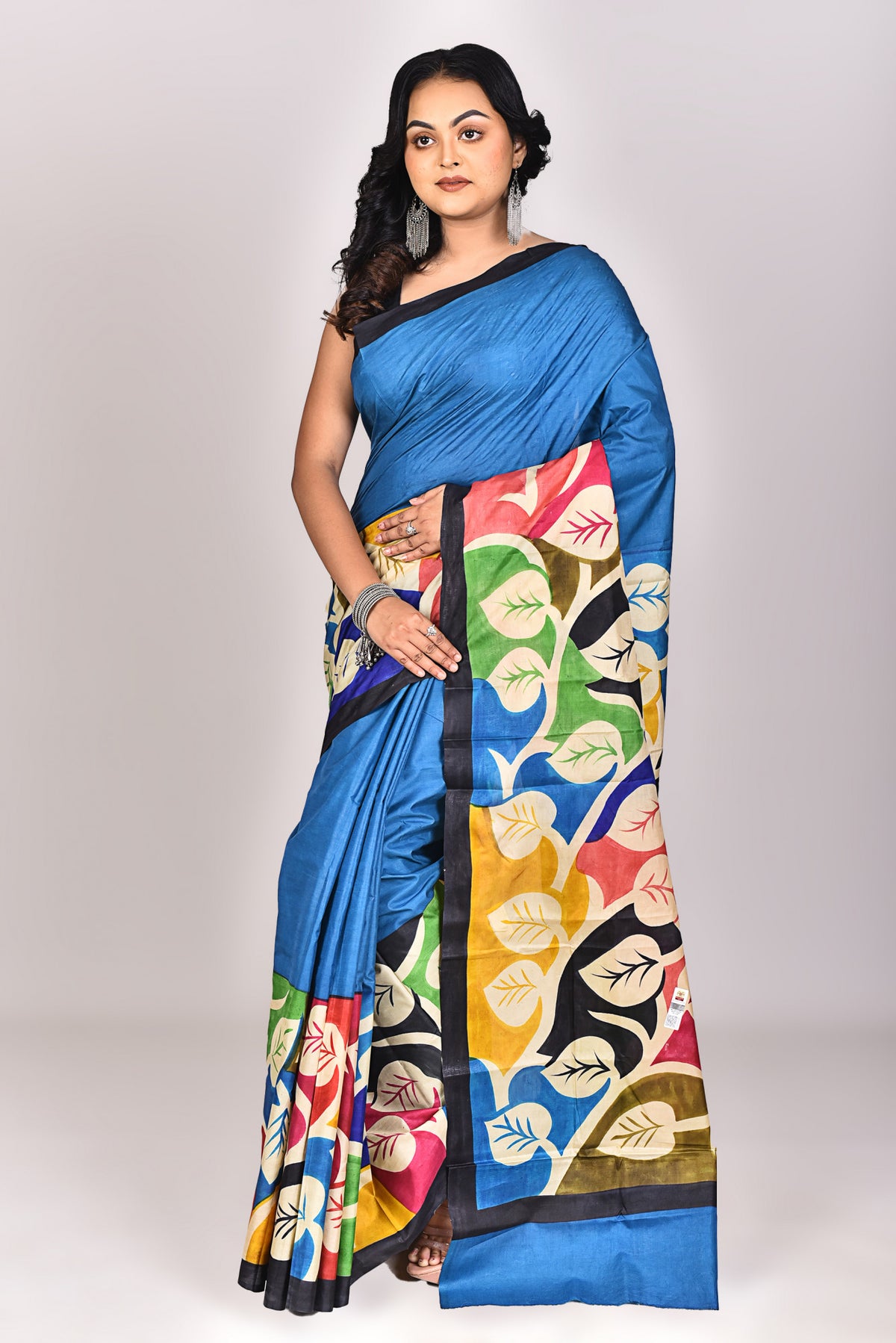 Women's Katan Silk Handprint Saree With Blouse Piece