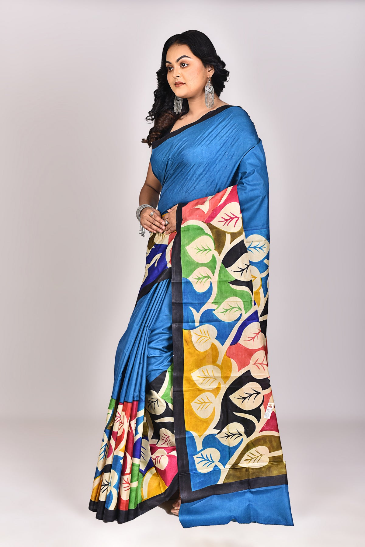 Women's Katan Silk Handprint Saree With Blouse Piece