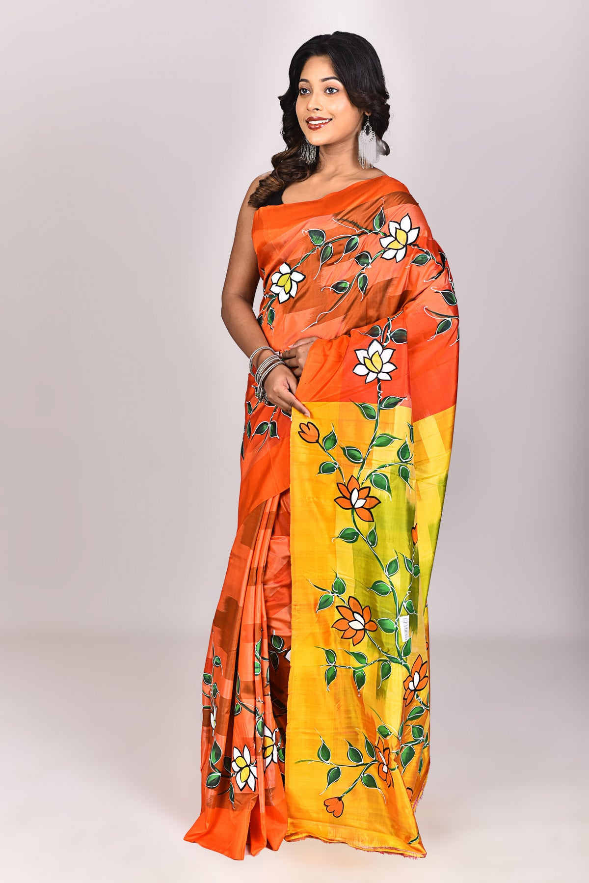 Women's Katan Silk Ikkat Handprint Saree With Blouse Piece