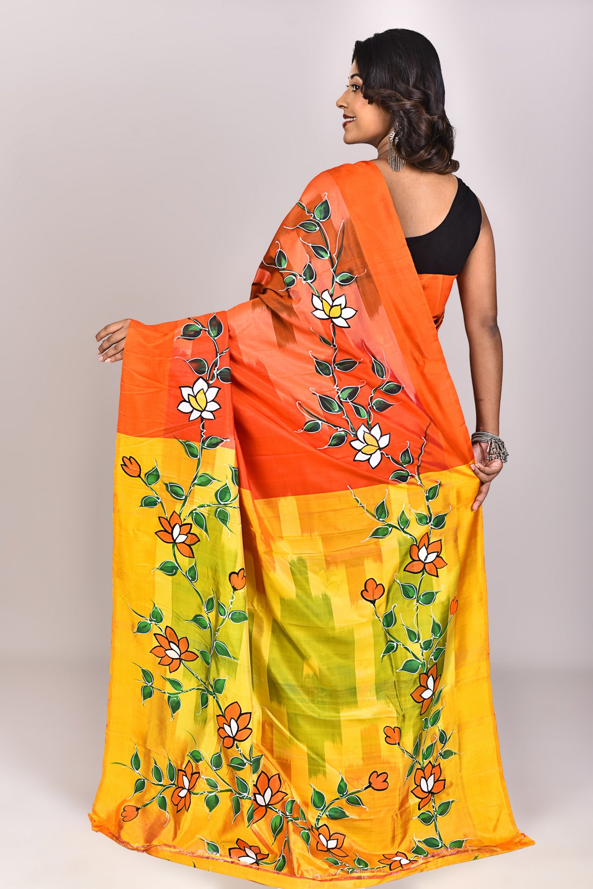 Women's Katan Silk Ikkat Handprint Saree With Blouse Piece
