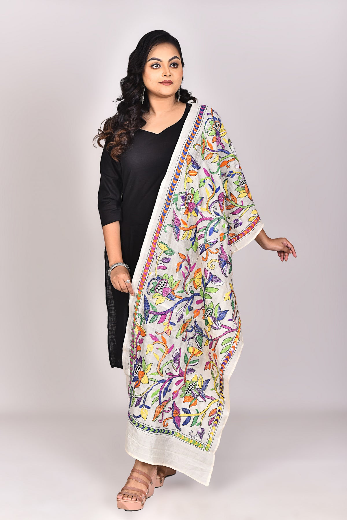 Women's Tussar Silk Kantha Dupatta