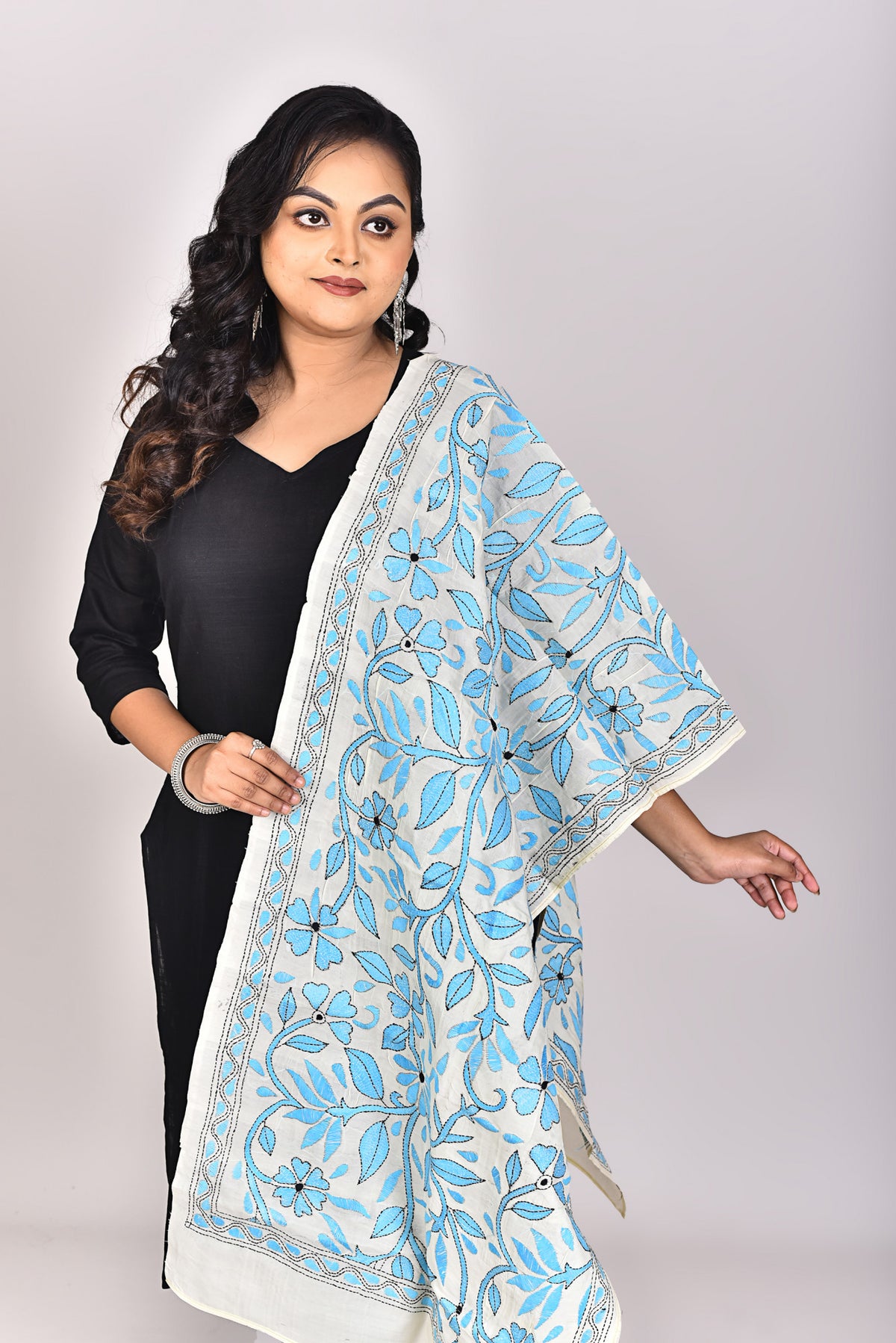 Women's Tussar Silk Kantha Dupatta