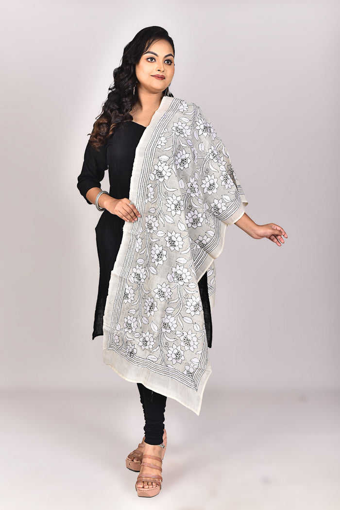 Women's Tussar Silk Kantha Dupatta