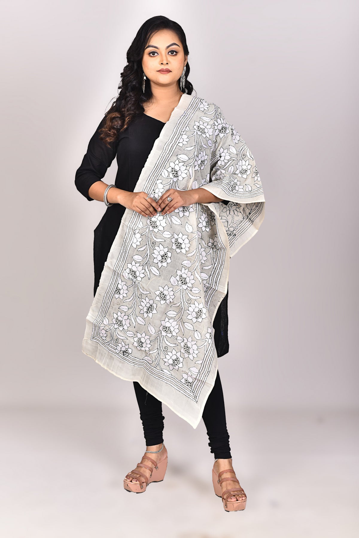 Women's Tussar Silk Kantha Dupatta