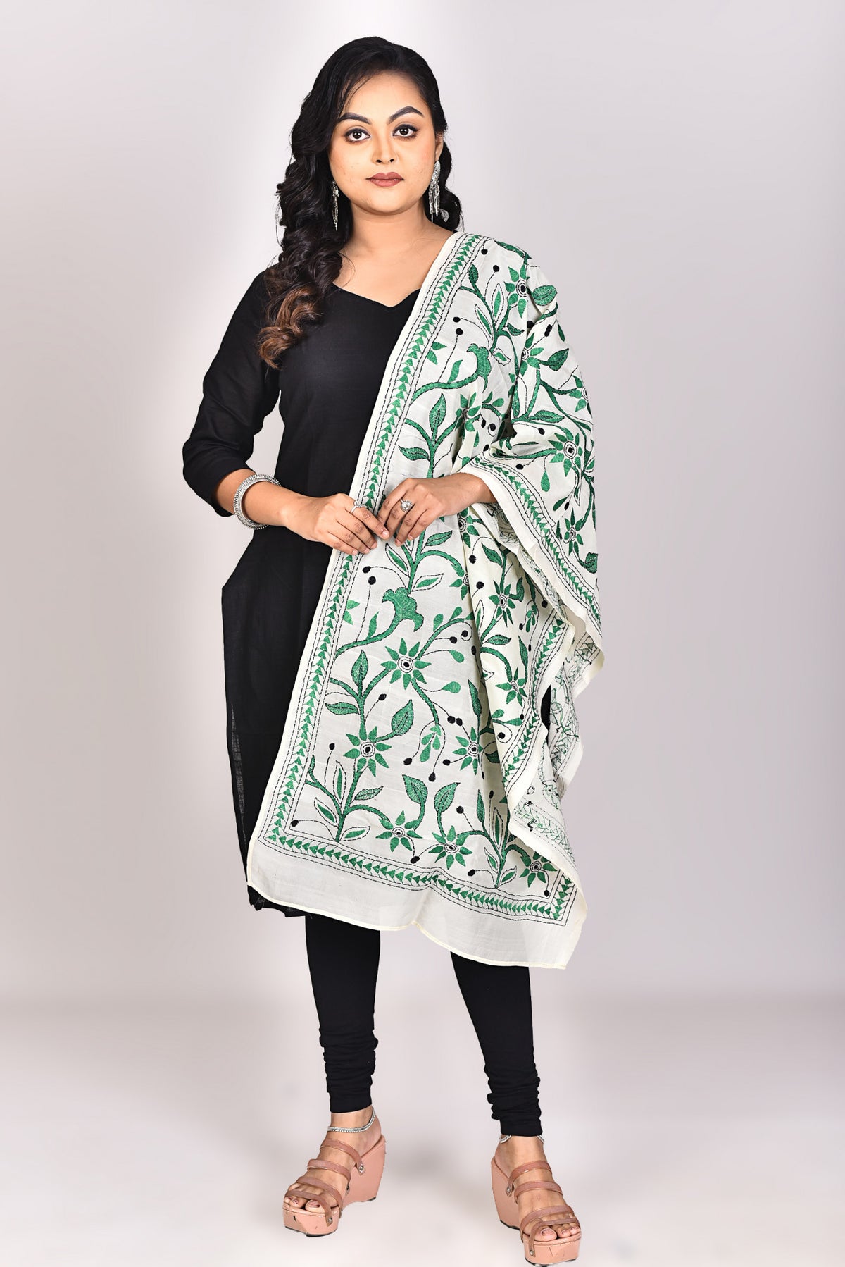 Women's Tussar Silk Kantha Dupatta