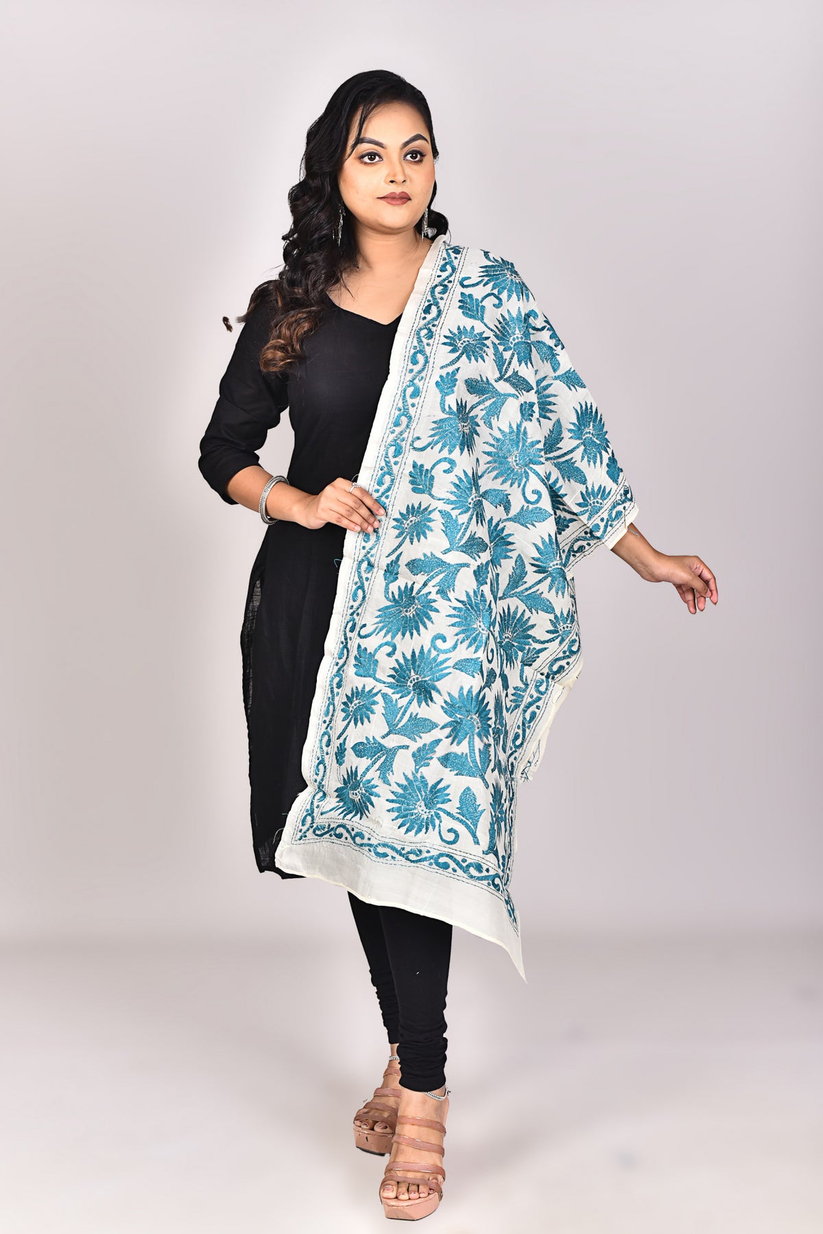 Women's Tussar Silk Kantha Dupatta