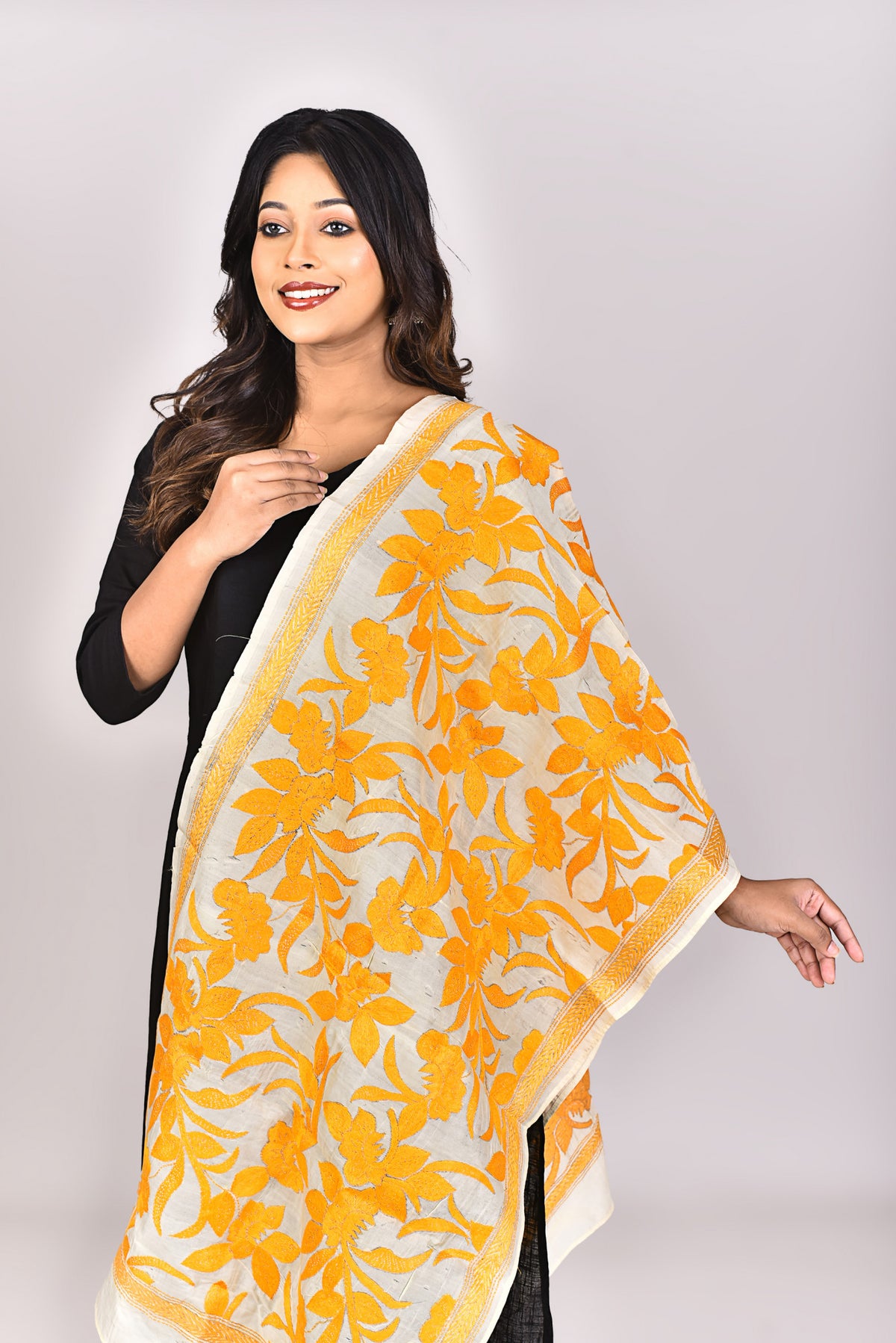 Women's Tussar Silk Kantha Dupatta