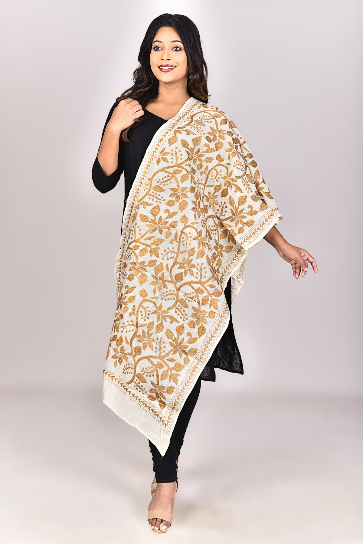 Women's Tussar Silk Kantha Dupatta