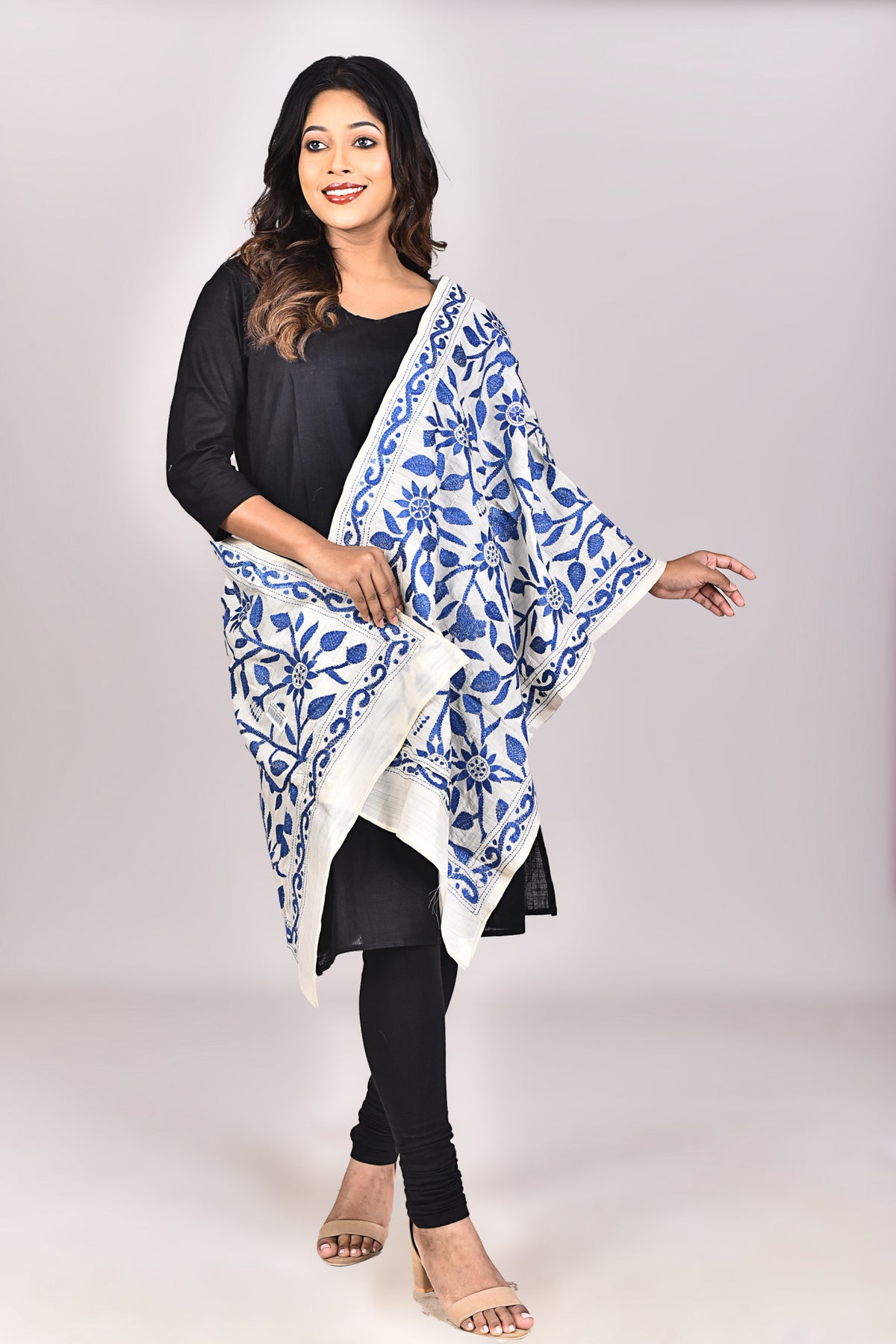 Women's Tussar Silk Kantha Dupatta