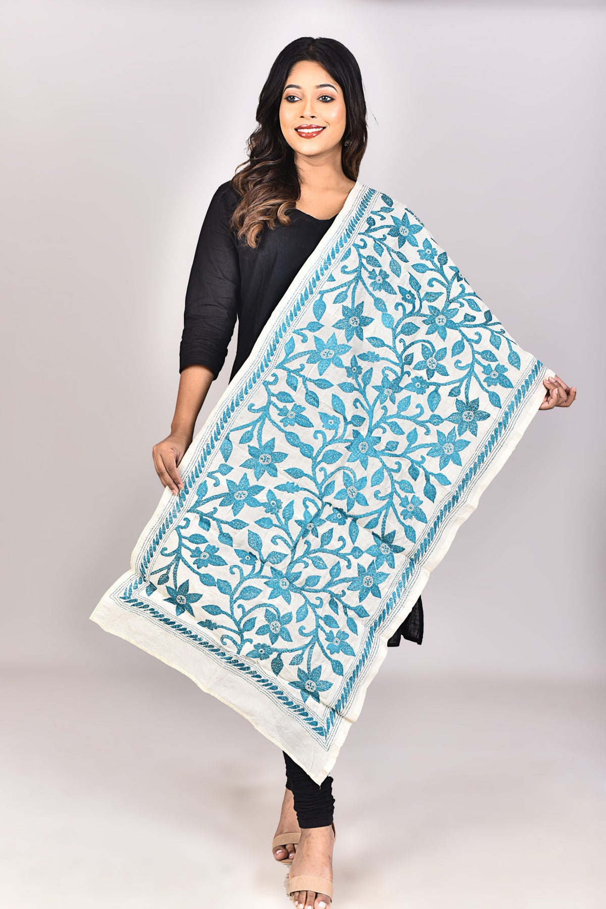 Women's Tussar Silk Kantha Dupatta