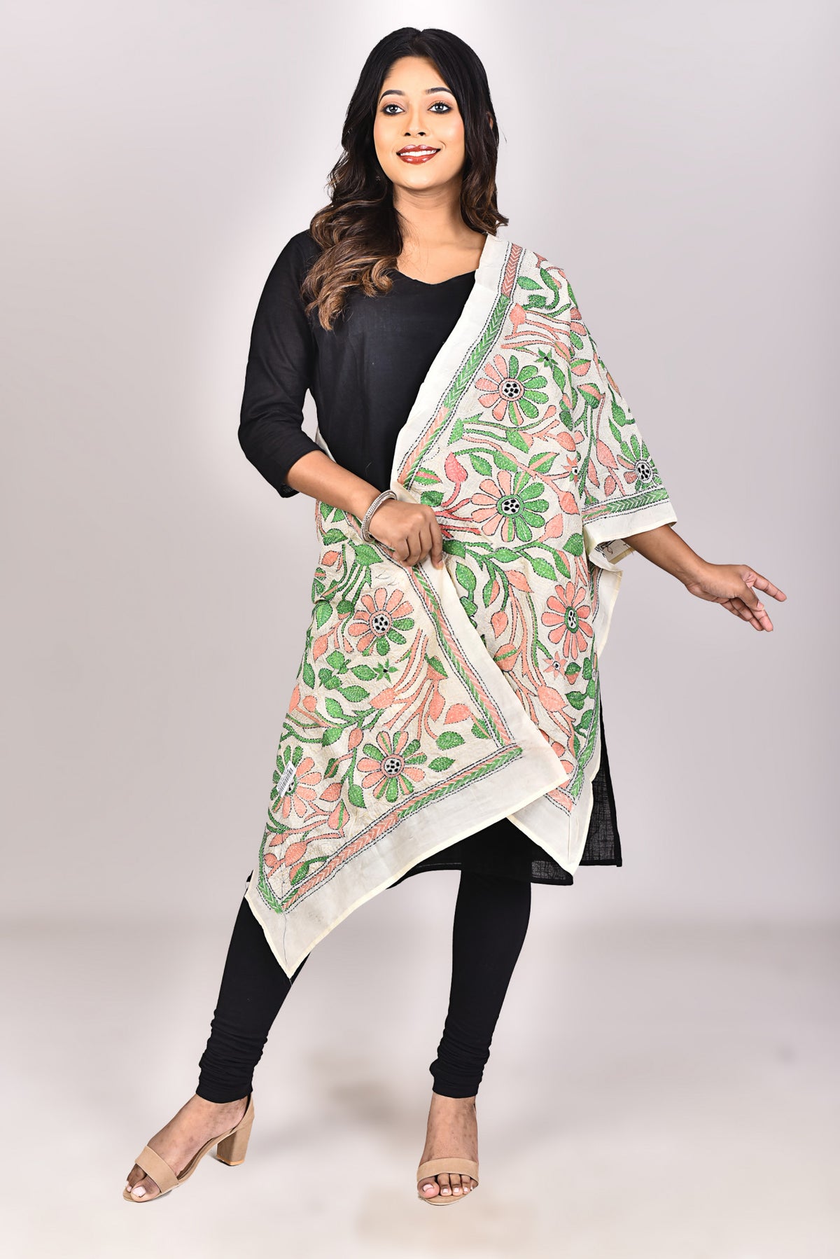Women's Tussar Silk Kantha Dupatta