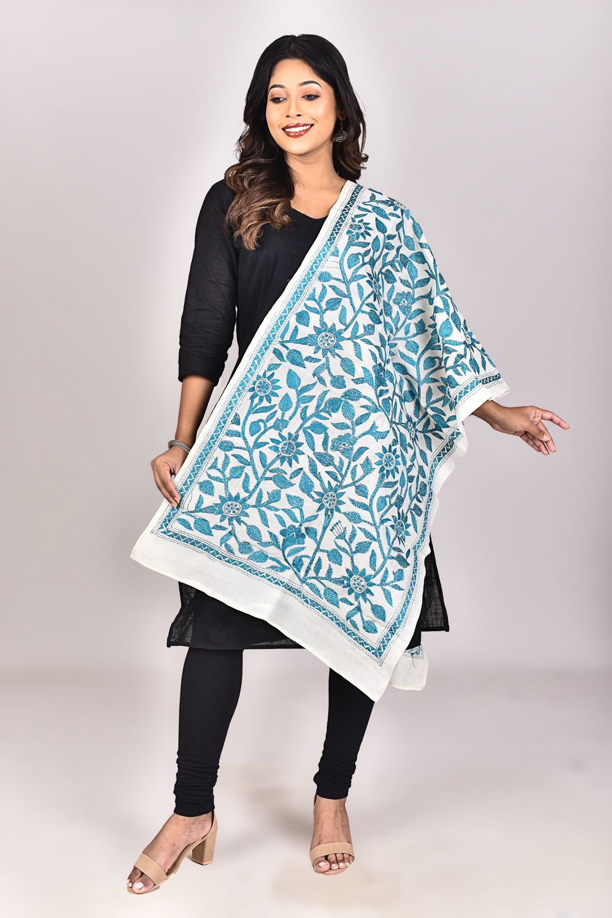 Women's Tussar Silk Kantha Dupatta