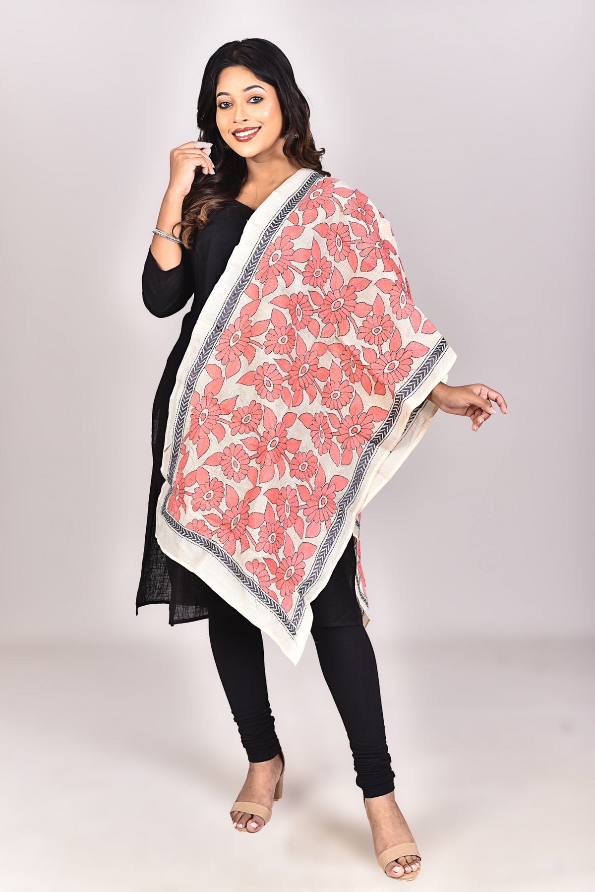 Women's Tussar Silk Kantha Dupatta