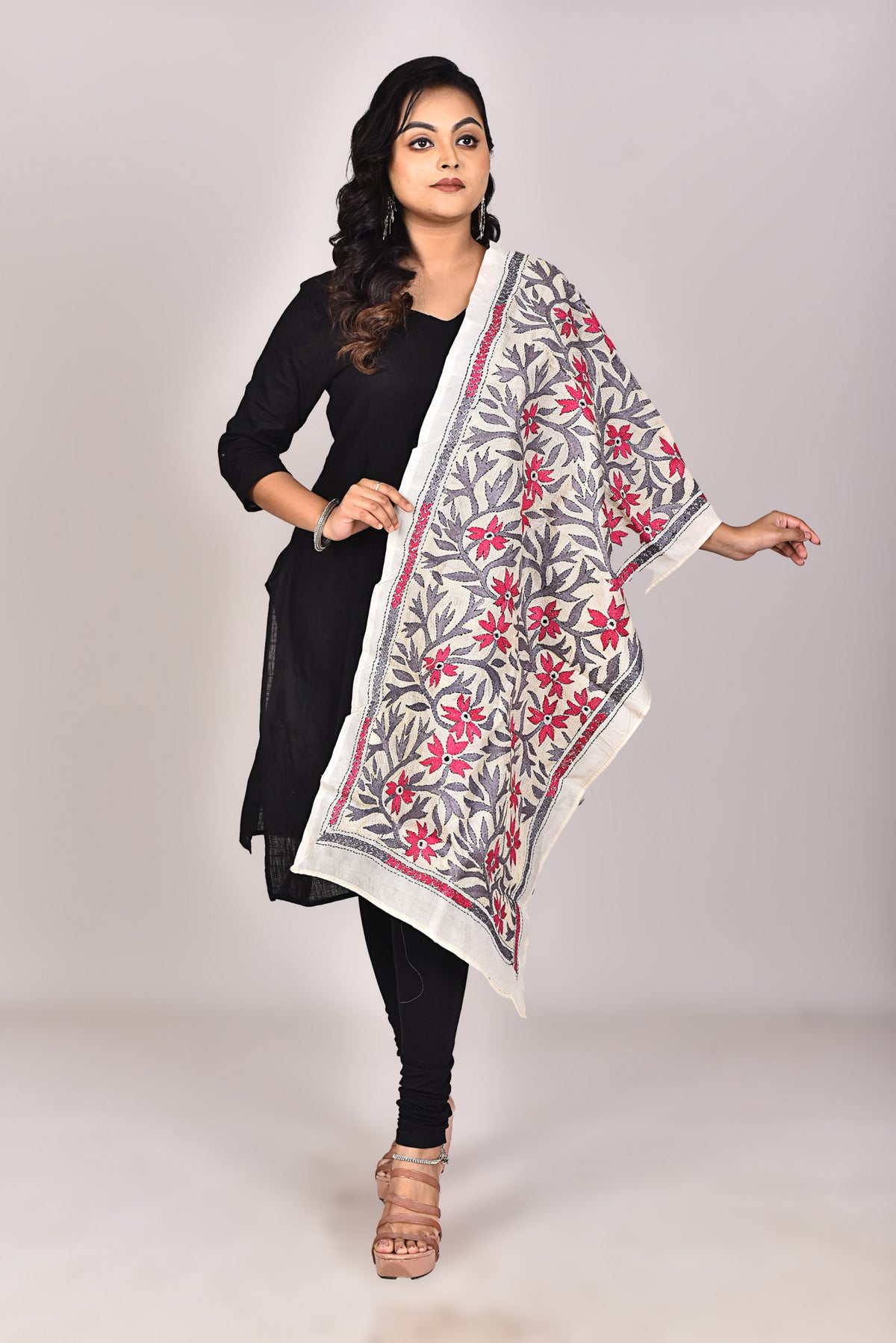 Women's Tussar Silk Kantha Dupatta