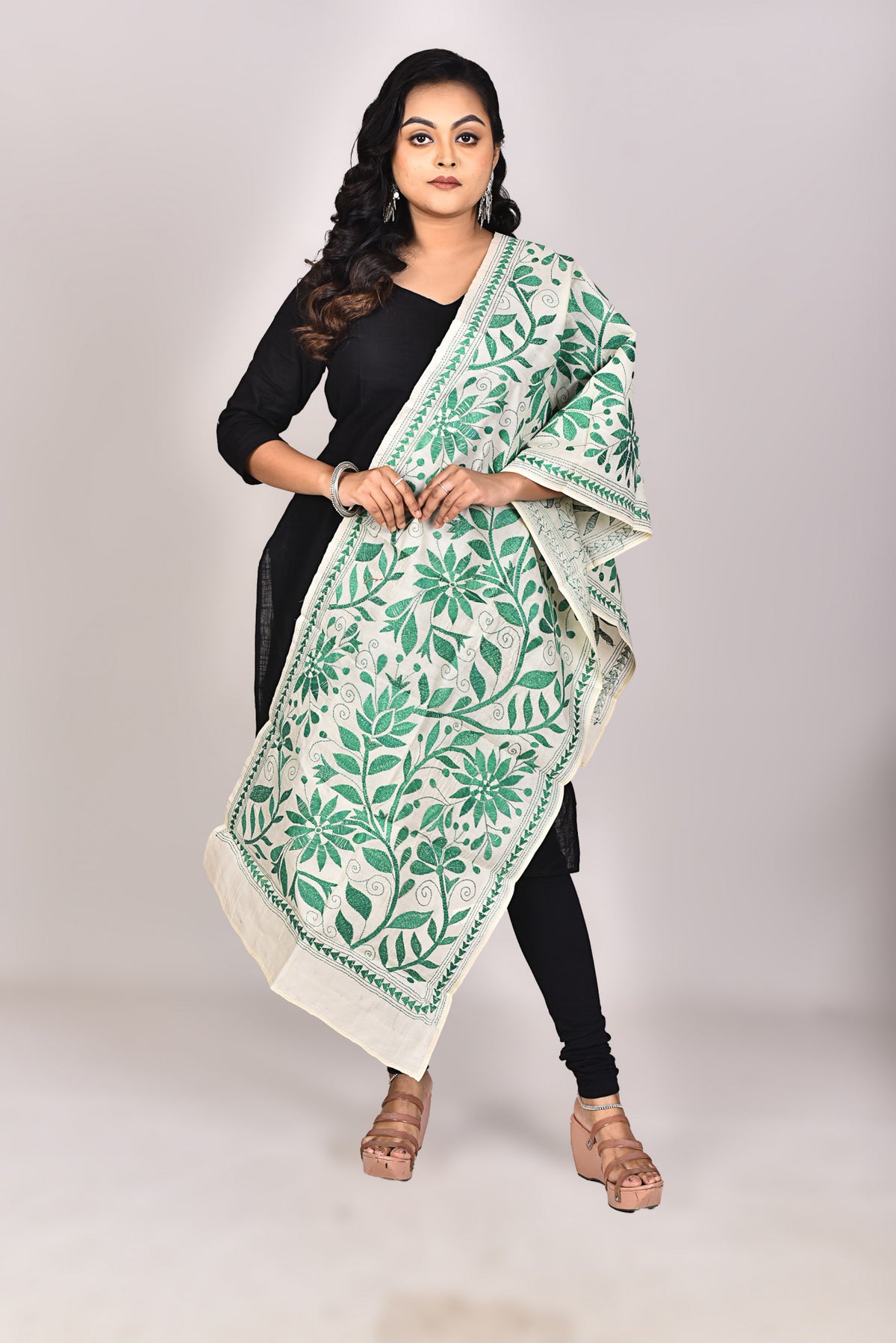 Women's Tussar Silk Kantha Dupatta