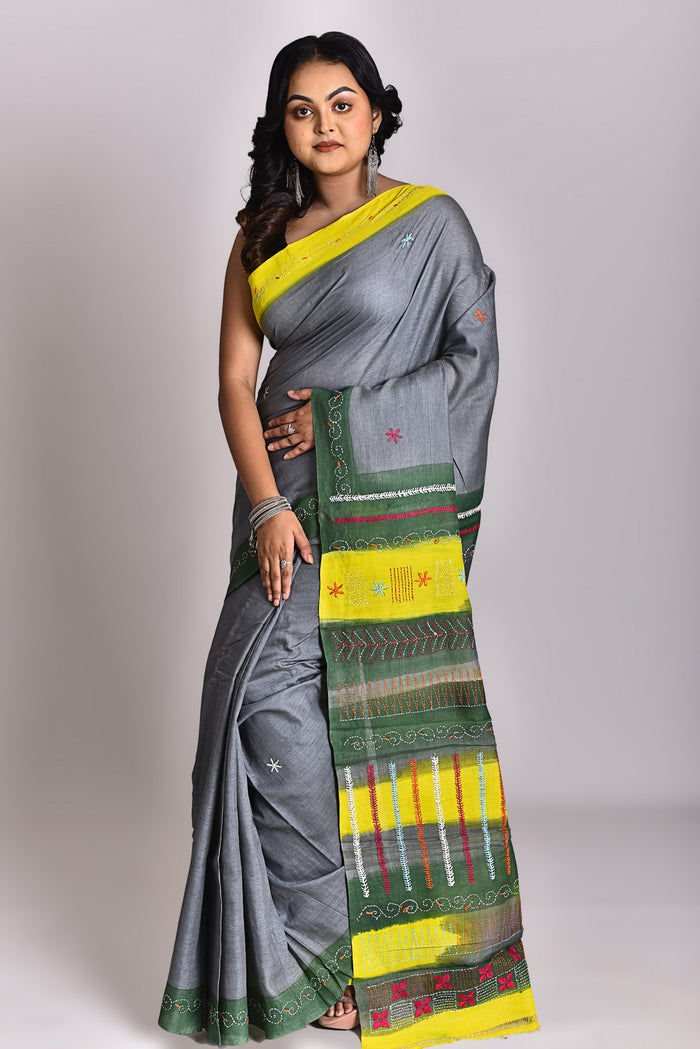 Women's Tussar Silk Lambani Saree With Blouse Piece