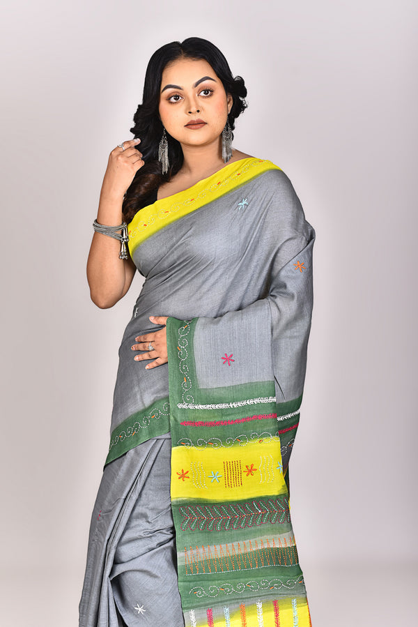 Women's Tussar Silk Lambani Saree With Blouse Piece